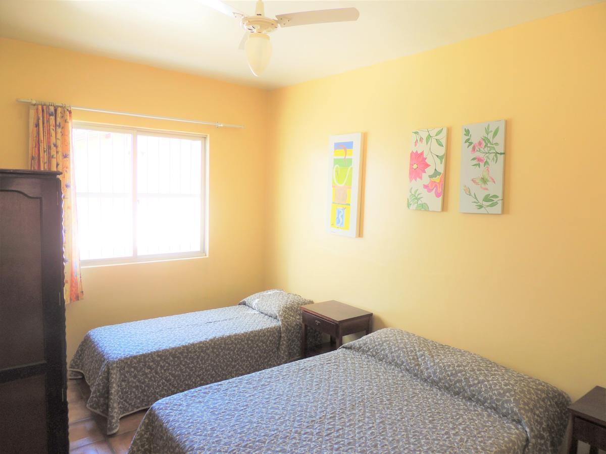 Residencial Kelly Cristina Daire Bombinhas Dış mekan fotoğraf