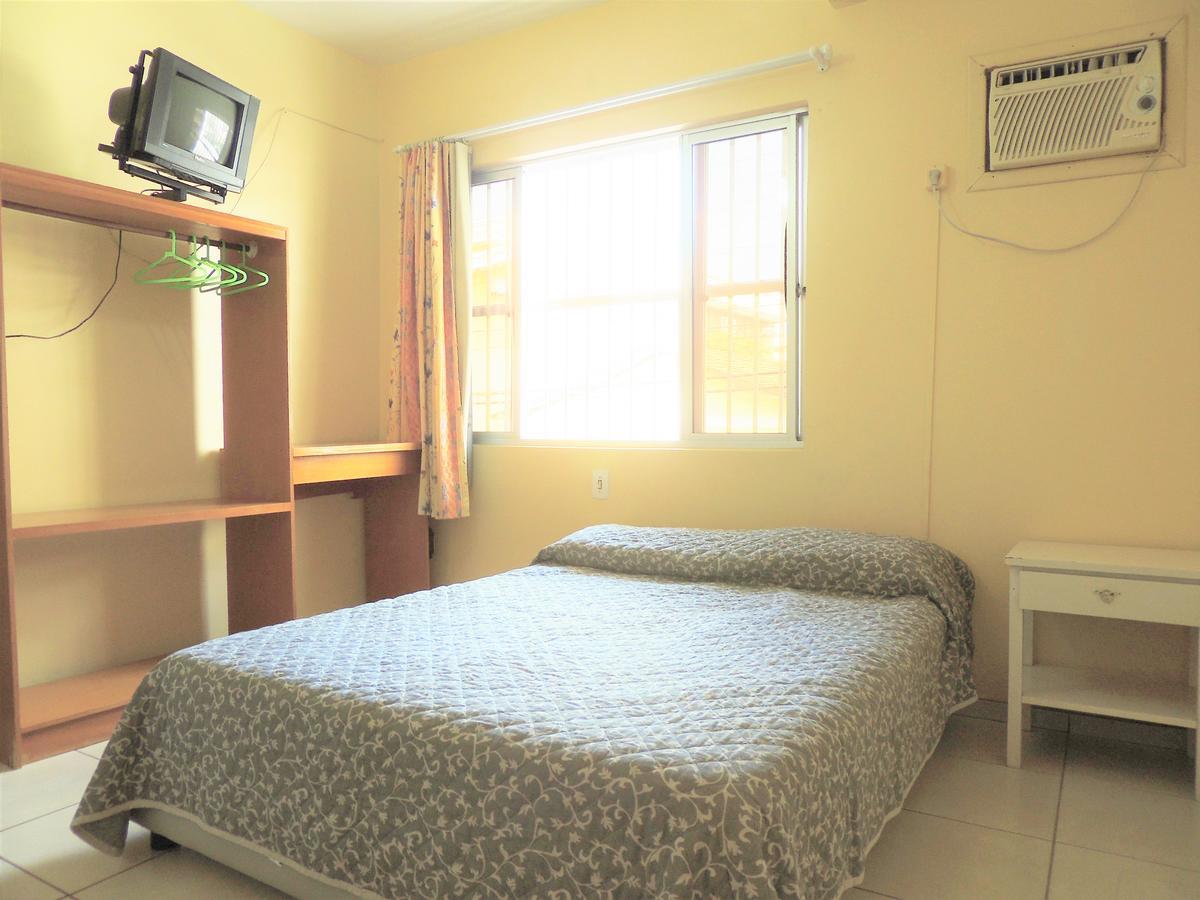 Residencial Kelly Cristina Daire Bombinhas Dış mekan fotoğraf