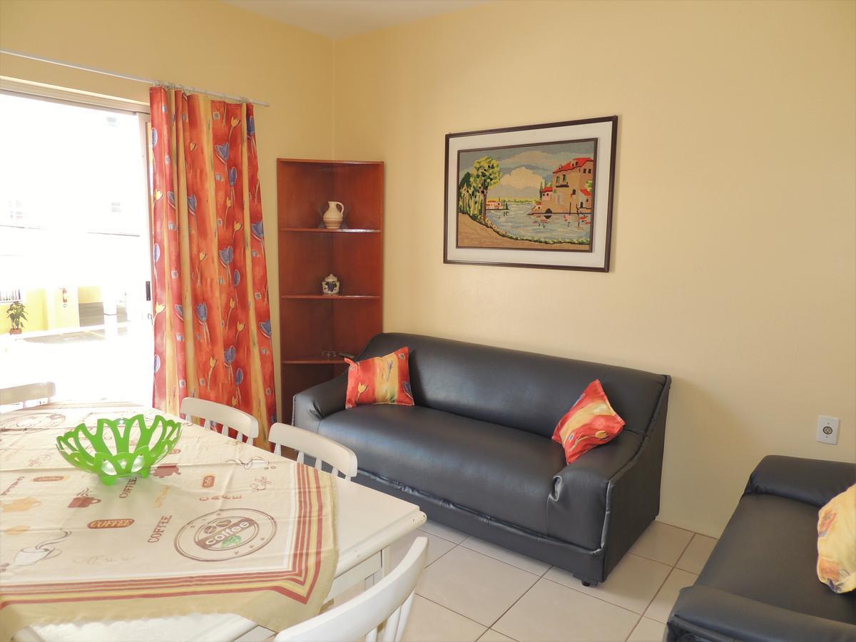 Residencial Kelly Cristina Daire Bombinhas Dış mekan fotoğraf