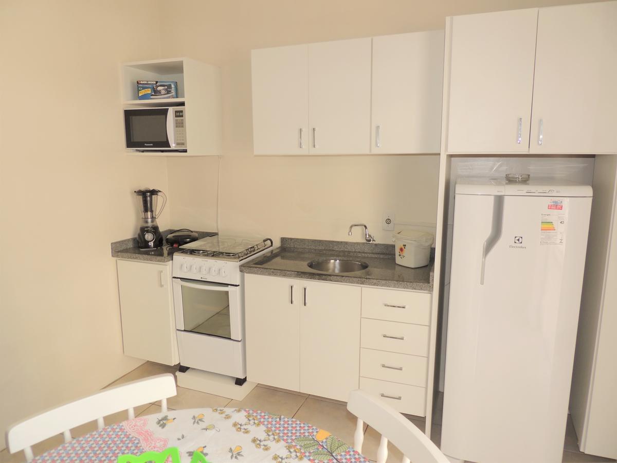 Residencial Kelly Cristina Daire Bombinhas Dış mekan fotoğraf